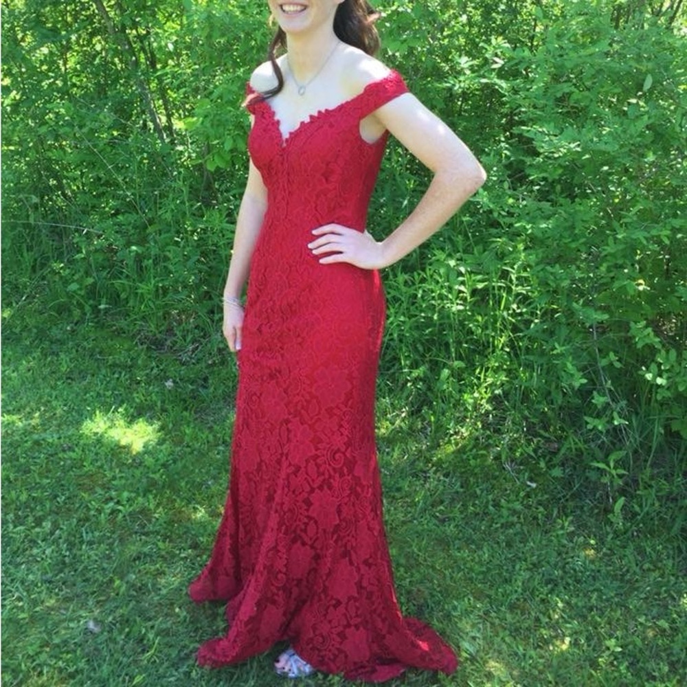 Prom dress paid $600
